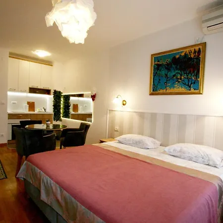 Moonstone 1 Belgrade